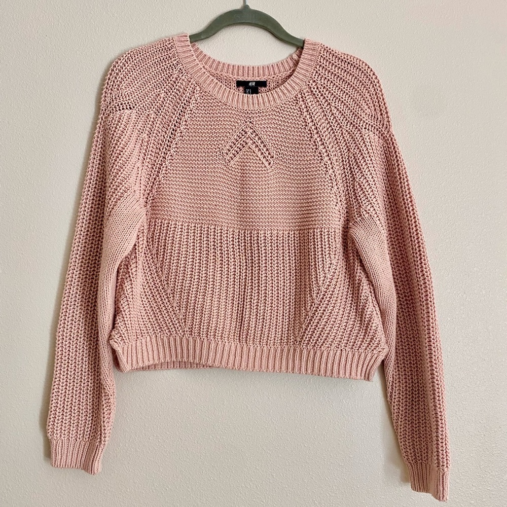 H&M Cropped Cable Knit Sweater